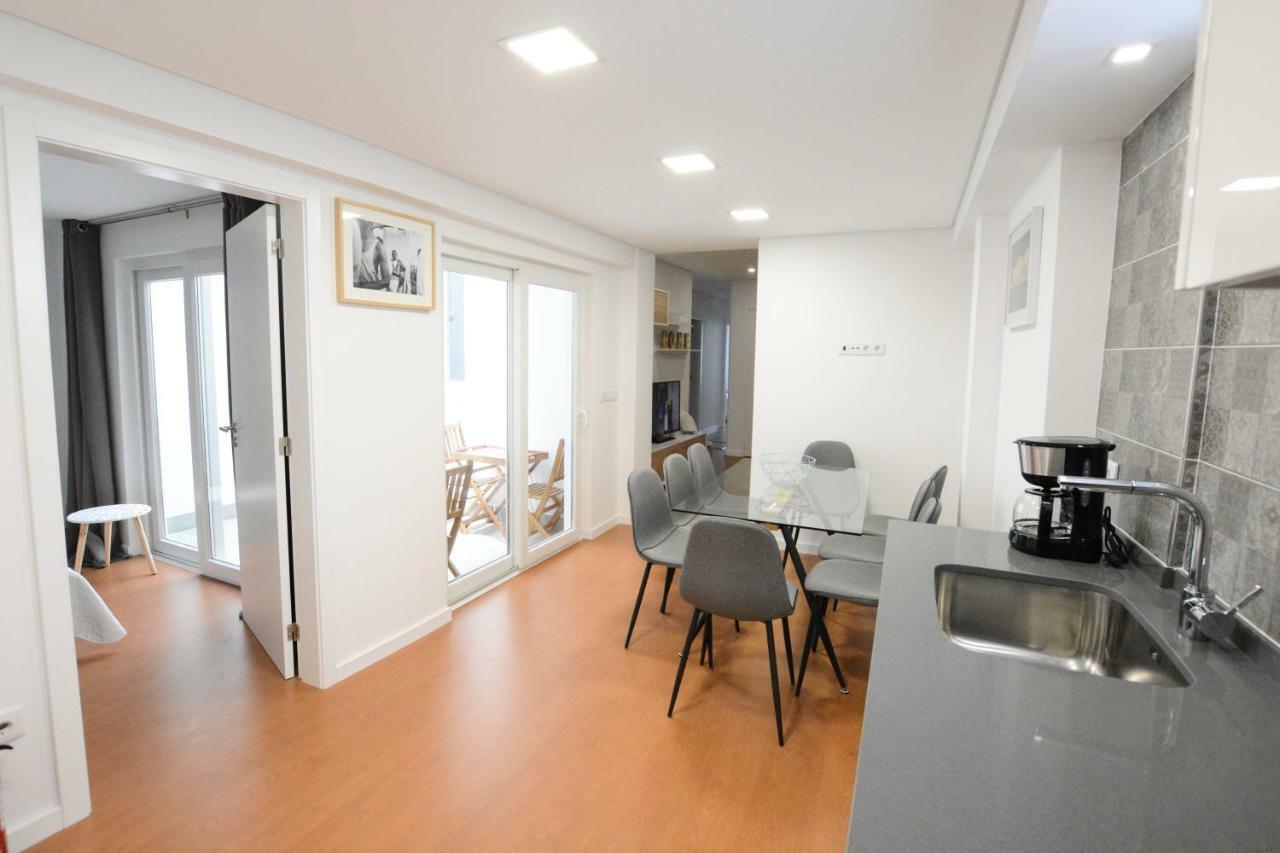 Luxury Golden River Apartment - In The Heart Of City Center And Wine Cellars ヴィラ・ノヴァ・デ・ガイア エクステリア 写真